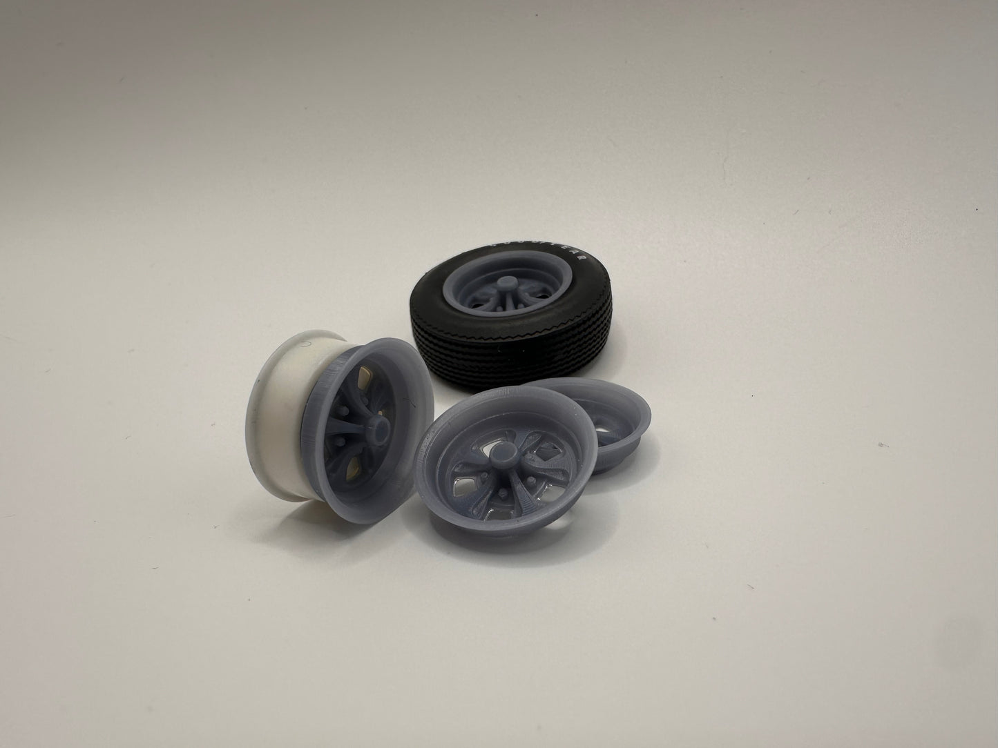 AMT 1968 Roadrunner 1/25 Scale Keystone Klassic Wheels (also fit 1969 GTX). 3D printed resin, Heaths Model Works