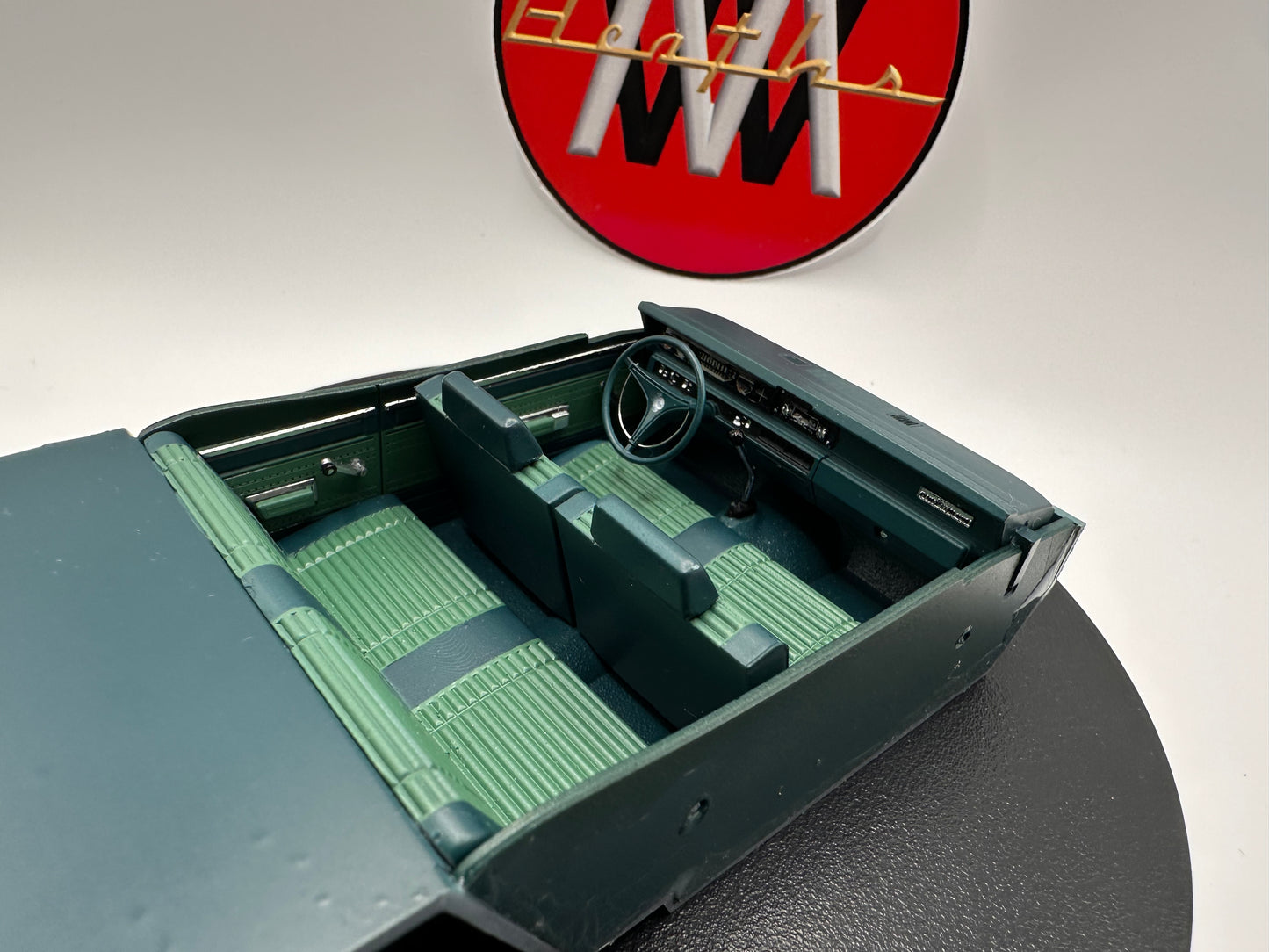 1/25 Scale 1969 Road Runner Interior Kit – Fits Jo-Han Body Kit ashes to AMT Chassis | with or without A/C