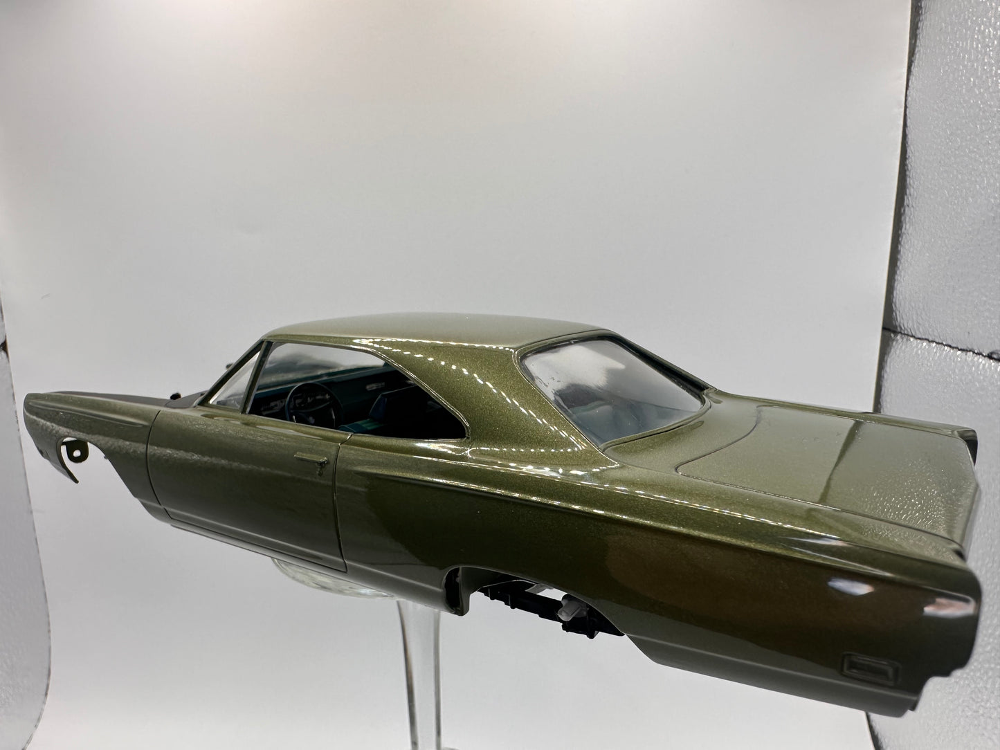 1/25 Scale 1969 Road Runner Interior Kit – Fits Jo-Han Body Kit ashes to AMT Chassis | with or without A/C