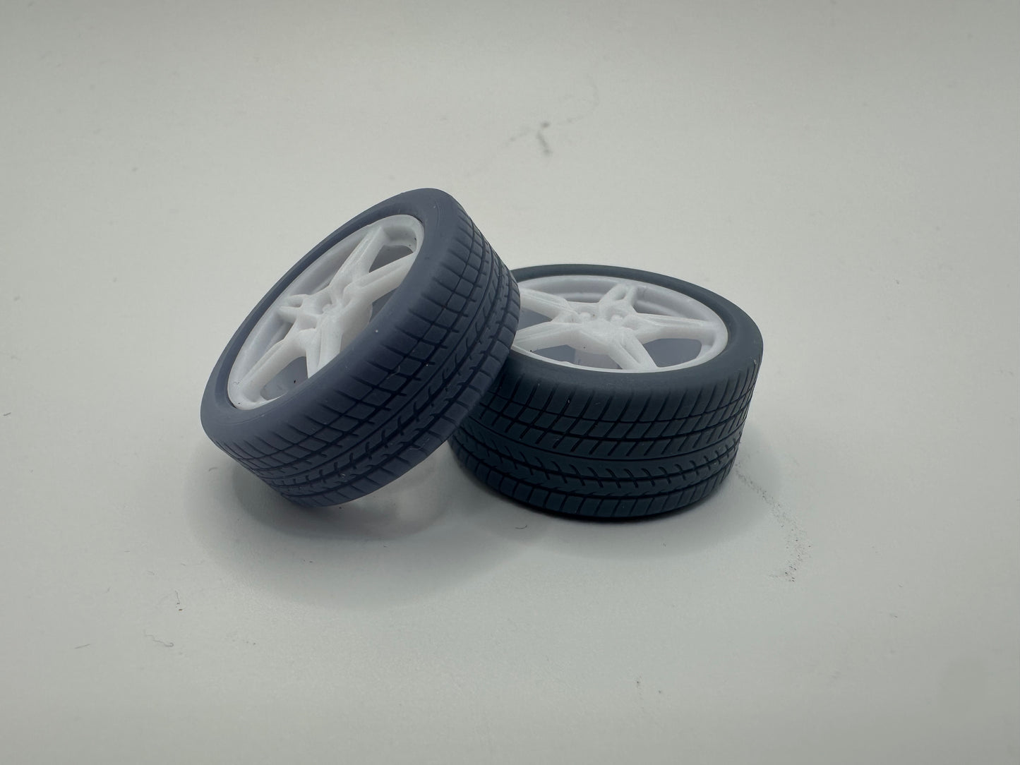 1/25 scale Revell C8 Corvette Pilot Sport All Season Tire set.
